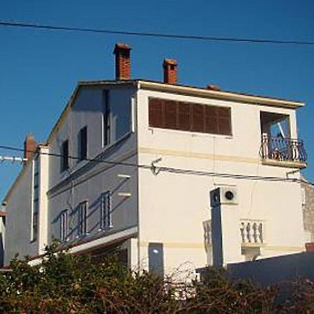 Apartment Silvana Božava Esterno foto